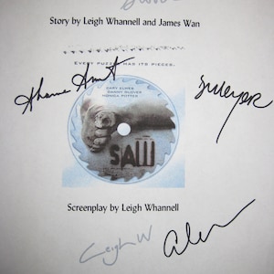 SAW Signed Film Movie Screenplay Script X5 Autograph Danny Glover Shawnee Smith Leigh Whannell Cary Elwes Dina Meyer signature horror reprin