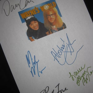 Wayne&#39;s World Signed Film Movie Screenplay Script Autograph X6 Mike Myers Dana Carvey Rob Lowe Tia Carrere Brian Doyle-Murray Flynn Boyle