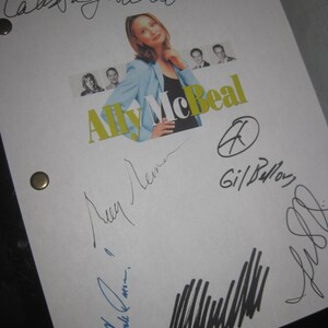 Ally McBeal Signed Pilot TV Script Screenplay Autographs X7 Calista Flockhart Courtney Thorne-Smith Greg Germann Jane Krakowski Bellows 1997