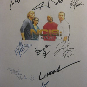 ncis Los Angeles LA Signed TV Script Screenplay X11 Autograph Chris O&#39;Donnell Daniela Ruah Linda Hunt LL Cool J Eric Christian Olsen Corbett