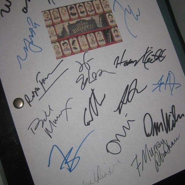 Grand Budapest Hotel Signed Film Movie Script Screenplay Autograph X17 Ralph Fiennes Wes Anderson Jeff Goldblum Bill Murray Jude Law Ronan