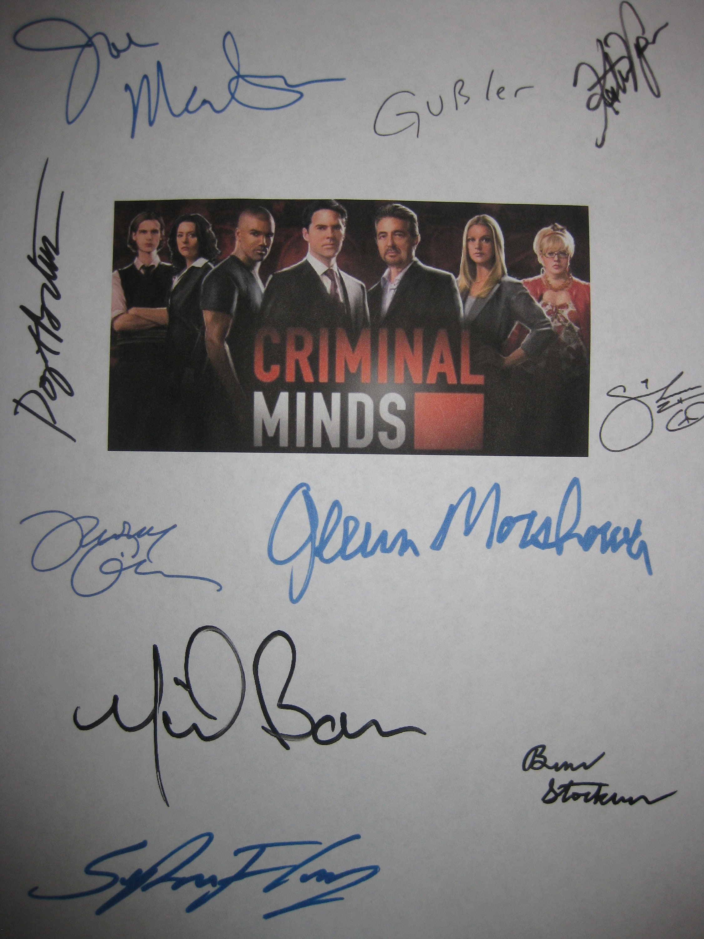 Criminal Minds "Haunted" Signed TV Script Screenplay X10 Autograph Joe Mantegna Paget Brewster Shemar Moore Gubler Sean Patrick Flanery