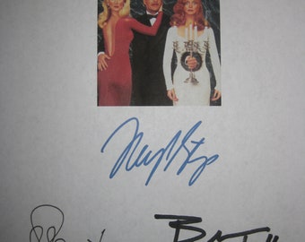 Death Becomes Her Signed Movie Film Script Screenplay X3 Autograph Meryl Streep Bruce Willis Goldie Hawn signature classic funny film