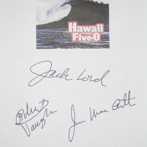 Hawaii Five-O Signed Classic TV Screenplay Script X3 Autograph Jack Lord James MacArthur Robert Vaughn vintage signature reprint classic