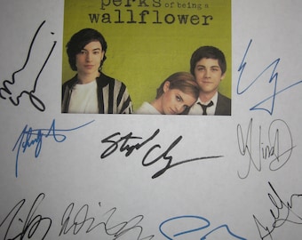 The Perks of being a Wallflower Signed Movie Film Script Screenplay X16 Autograph Emma Watson Ezra Miller Logan Lerman Kate Walsh Tom Savini