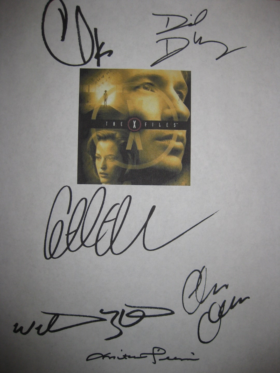The X Files Signed TV Screenplay Script Autographs X6 David Duchovny ...