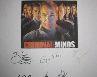 Criminal Minds Pilot Signed TV Screenplay Script X10 Autographs Mandy Patinkin Thomas Gibson Shemar Moore Lola Glaudini reprint reproduction