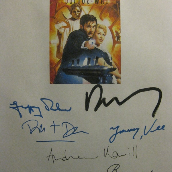 Doctor Who Voyage of Damned Signed TV Script Screenplay X9 Autograph David Tennant Kylie Minogue Jimmy Vee Geoffrey Plamer Russell T. Davies