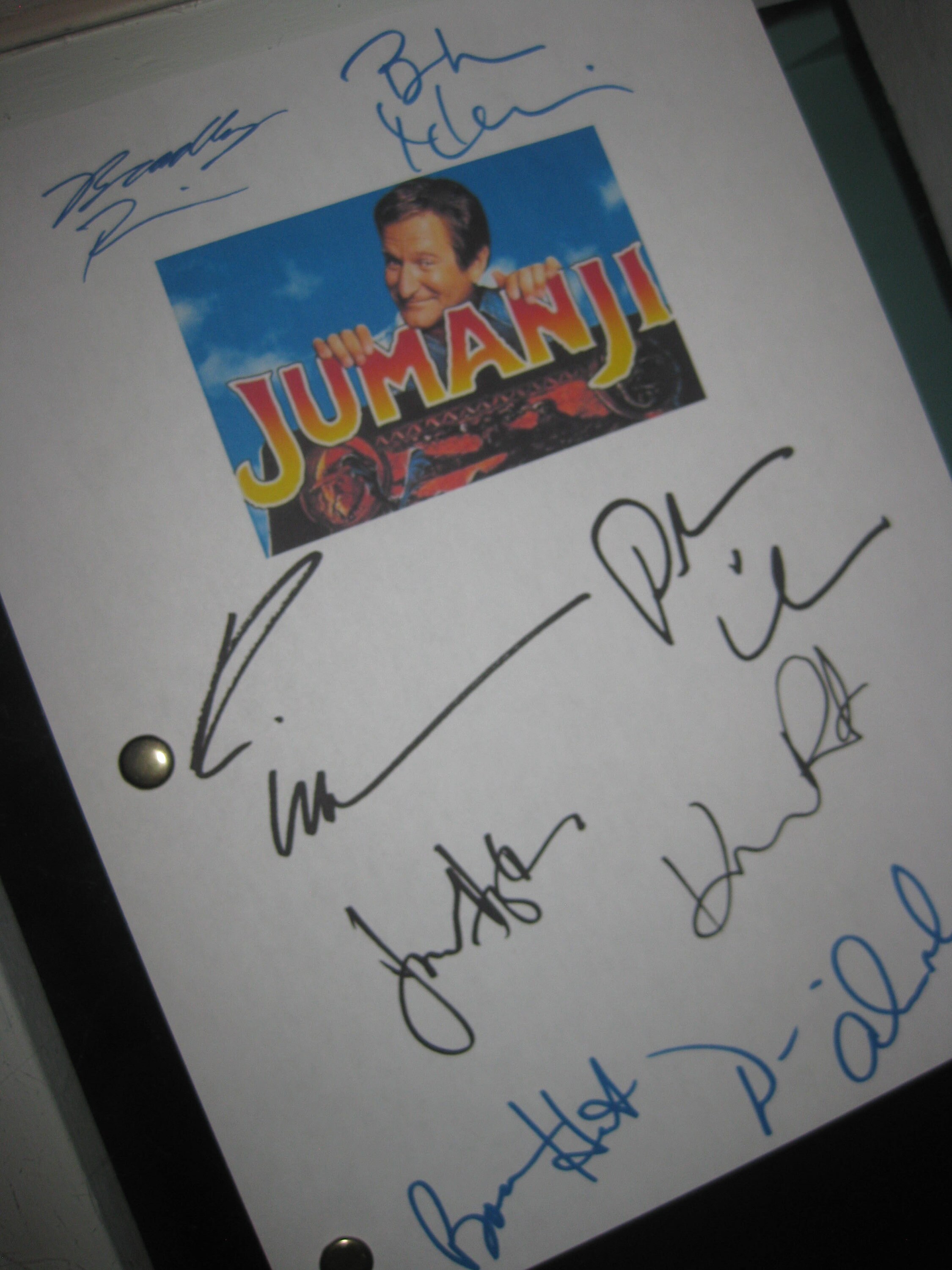 Jumanji Signed Film Movie Screenplay Script X8 Robin Williams Jonathan Hyde Kirsten Dunst Bonnie Hunt Bebe Neuwirth David Alan Grier 1995 RP