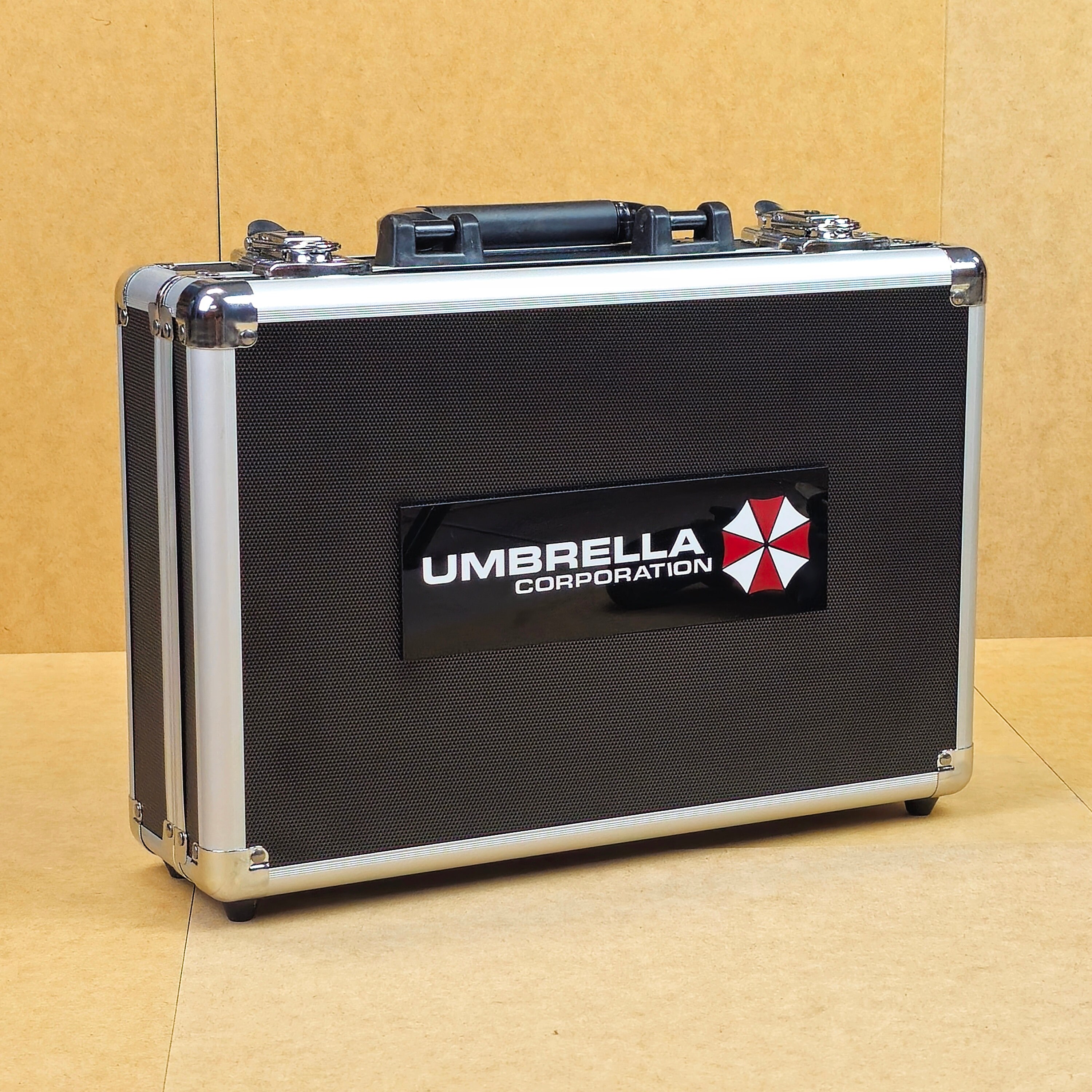 Resident Evil Virus Wireless Briefcase With LED Lights, Speaker and 14