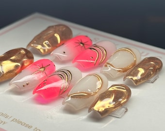 Queen || Gold Chrome and pearl accent Luxury Press On nails || Short and Long Press On Nails || Apres Gel X