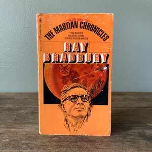 1972 “The Martian Chronicles” Paperback Book / Vintage Bantam Ray Bradbury Science Fiction Fantasy