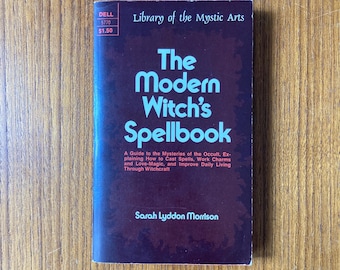 1971 The Modern Witch’s Spellbook Paperback / Vintage First Edition Sarah Lyddon Morrison Rare Near Fine