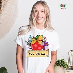 Custom Teacher Shirt, Teacher Name Shirt, Teacher Gifts Personalized, Teacher Appreciation Gifts, Back to School Shirt, Gift for Teacher