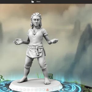 Op de afbeelding: Een 3D-gefigureerde persoon in lichtgekleurde kleding, staand op een cirkelvormig platform. De figuur heeft de armen uitgestrekt. De achtergrond toont een mistig landschap en de woorden "HERO FORGE".