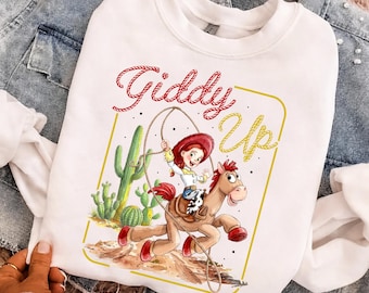 Toy Story Jessie montando a Bullseye PNG / Diseño de camiseta vaquera estilo western Giddy Up / Sublimación de cactus del desierto