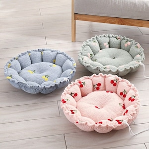 Super Cute 2-Ways Cherry Dot design Cat & Dog Bed