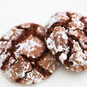 Chocolate Crinkle Cookies