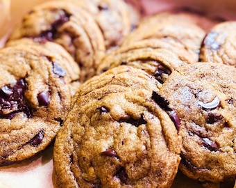 Chocolate Chip Cookies (2 flavors: coffee flavor and none coffee flavor)