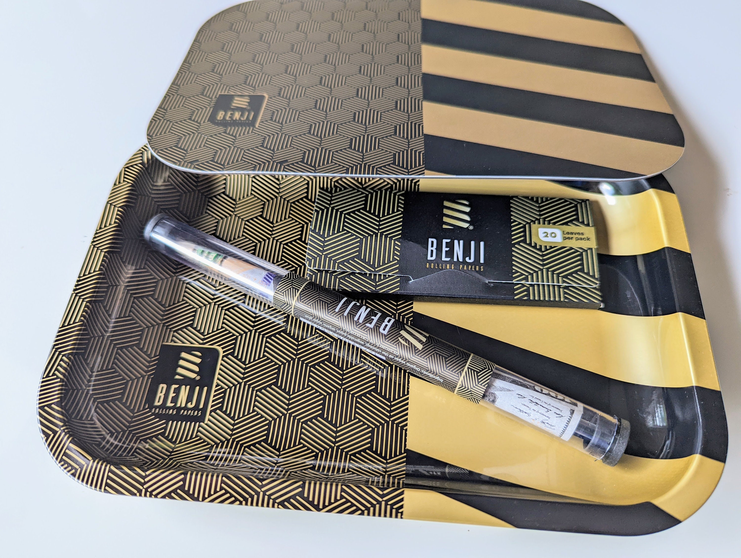 Benji Metal Tray With Magnetic Lid + Pre-Rolled Cones + Rolling
