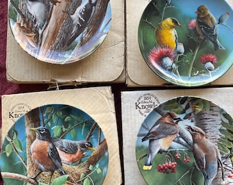 1986 “the Hummingbird” Collector Plate by Kevin Daniel – Knowles