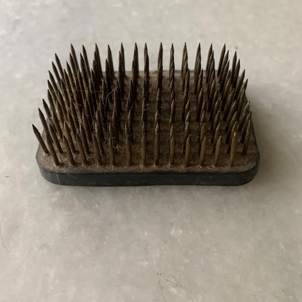 Small, Vintage, Gray, Rectangular, Cast Iron, Needle/Pin, Flower Frog, UnMarked, Pre-Owned