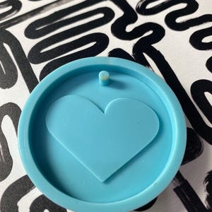 Heart Resin mold, resin Craft supply, resin mold, Craft supply, Silicone resin mold, Love gift keychain, Heart keychain mold, Charm mold, DI