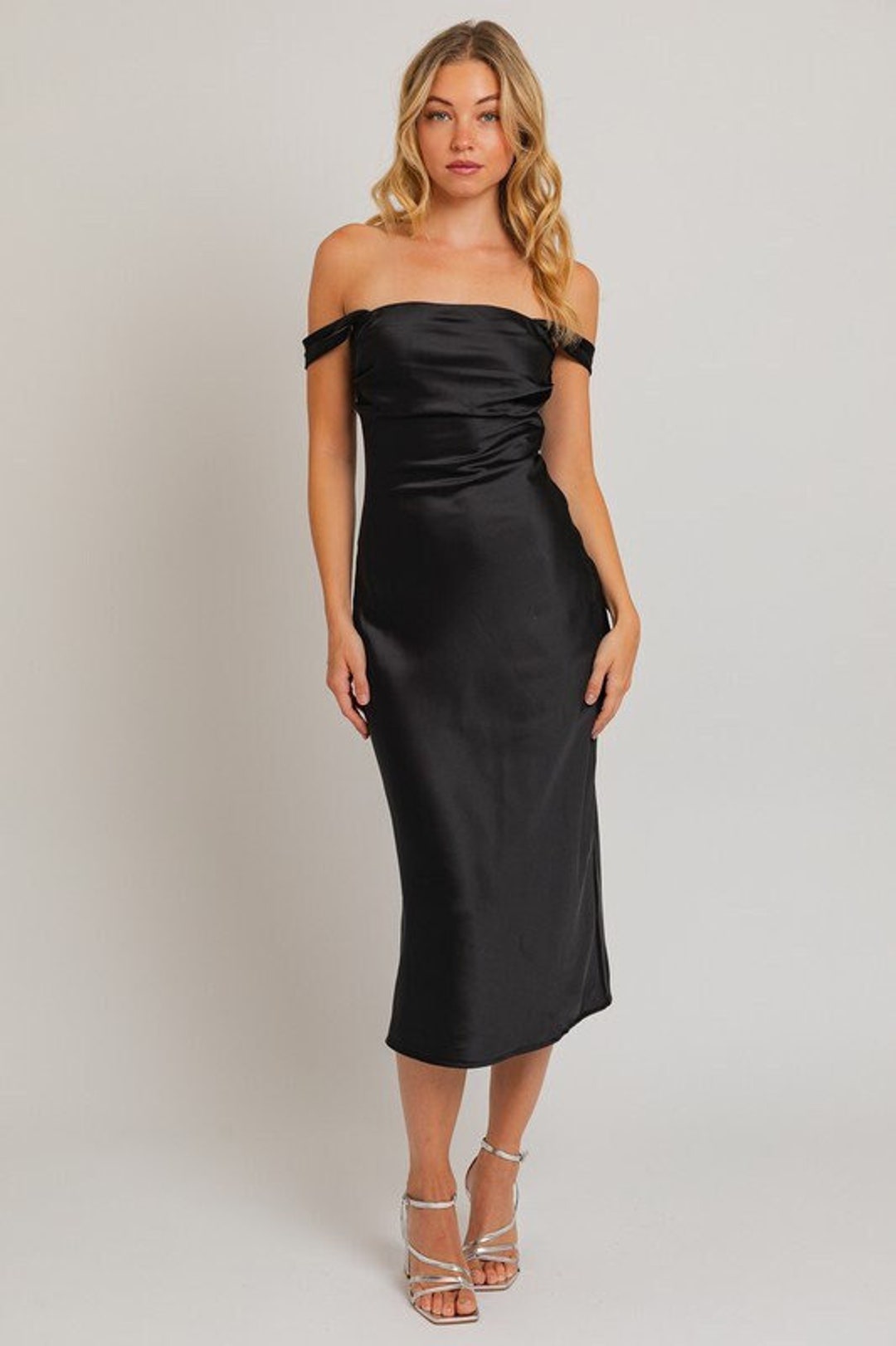 2-way Off Shoulder Contrast Stitch Midi Dress (Black)