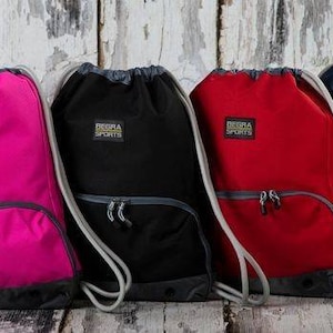 Gymbag mit Schuh- und Nassfach inkl. Lüftungsöffnung