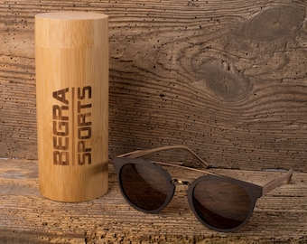 Bamboo sunglasses including case