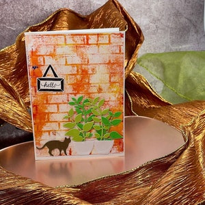 Tarjeta de felicitación hecha a mano para un amigo amante de los gatos / Hola / Pintura acrílica sobre papel, plantas de papel y un gato / Tamaño europeo A6