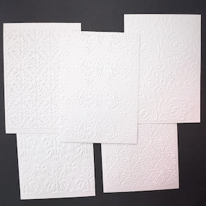 Cartulina blanca en relieve en blanco de 10 piezas de 300 g/m², con patrones abstractos simétricos de damasco, para tarjetas y álbumes de recortes hechos a mano