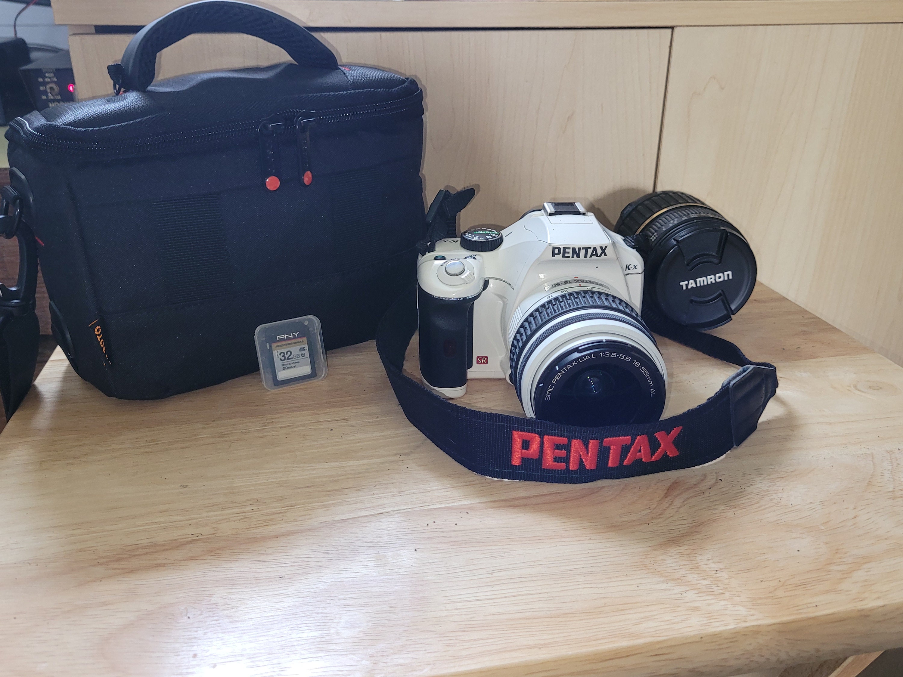 Pentax K2000 / K-m Review: Digital Photography Review