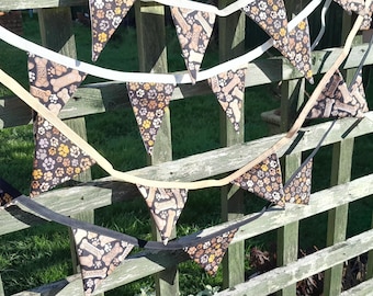 Dog themed fabric bunting, bones and paws design pattern, mini and wide small flags, double sided, home decoration, wall hanging / garlands