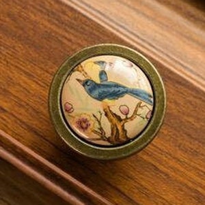 Vintage drawer knobs Brass  bird flower cupboard knob Drawer pulls Handle Dresser Cabinet Handle Pulls Wardrobe Knob cabinet hrawdre