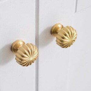 Solid Brass cabinet knobs, Vintage Gold drawer knobs pulls, sunflower Wardrobe Dresser cupboard handles knobs, Cabinet hardware image 2