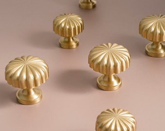 Solid Brass cabinet knobs, Vintage Gold drawer knobs pulls, sunflower Wardrobe Dresser cupboard handles knobs, Cabinet hardware