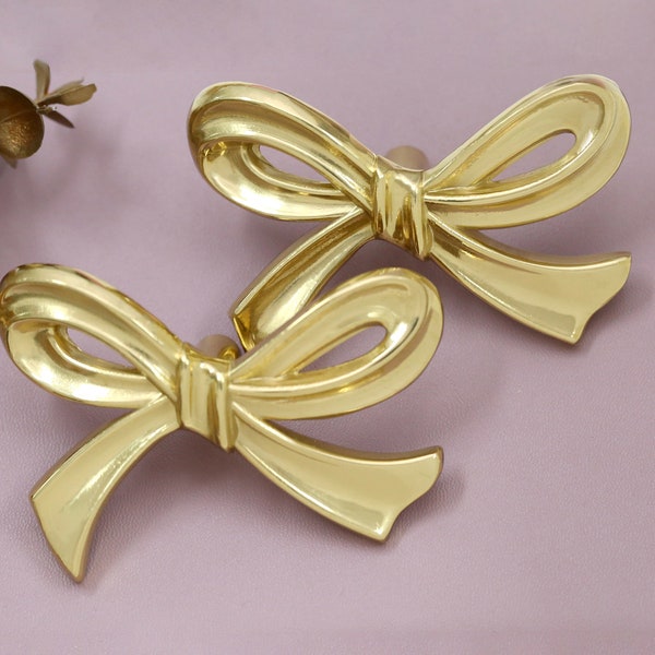 Brass bow cabinet knobs Vintage Gold Knob pulls bow Handles Dresser handle Cabinet Handle Pulls Knobs Wardrobe Handles Knob