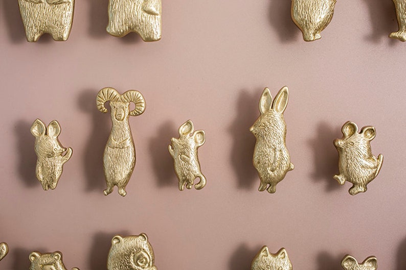 Boutons d'armoire en laiton massif pour animaux, poignées de lapin en or, poignées de tiroir pour moutons image 1