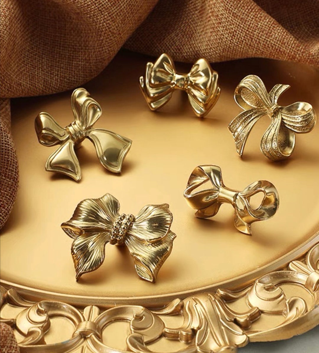 Gold Soild Brass Bow Knobs Pulls, Vintage Drawer Knobs Pulls
