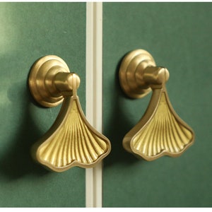 Solid brass ginkgo Leaf cabinet knob, gold drawer knob pull, brass door dresser knob pull, cabinet hardware, Wardrobe handles pulls