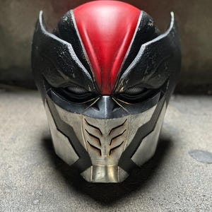 Ultimate Wolverine Helmet