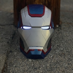 Iron Patriot Helmet
