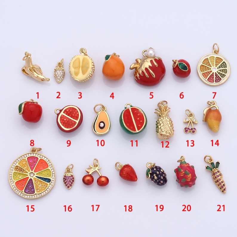 Aoriher Lot de 6 mini poupées colorées en forme de fruits en peluche - Avocat, fraise, orange, ananas - Cadeaux de Noël pour prix en classe, cadeaux de fête d'anniversaire Aoriher Lot de 6 mini poupées colorées en forme de fruits en peluche - Avocat, fraise, orange, ananas - Cadeaux de Noël pour prix en classe, cadeaux de fête d'anniversaire