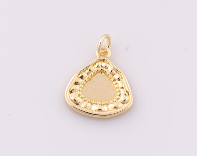 1 pcs Gold Triangle Pendant,18K Gold Filled Simple Charm,Minimalist Charm DIY Bracelet Necklace Jewelry Making Findings Supply