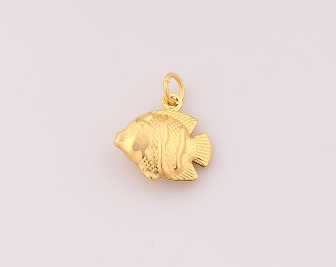 1 pcs Gold Goldfish Pendant,18K Gold Filled Tropical Fish Charm,Marine Life Charms DIY Bracelet Necklace Jewelry Making Findings Supply