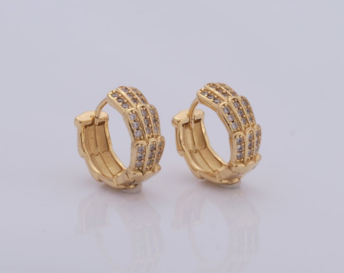1 pair Gold Hoop Earrings,18K Gold Filled Huggie Hoop Earrings,Hoop Earrings,Hypoallergenic Huggie Hoop,Gift for Her