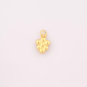 1 pcs Gold Grape Pendant,18K Gold Filled Fruit Charm,Grape Charms DIY Bracelet Necklace Jewelry Making Findings Supply