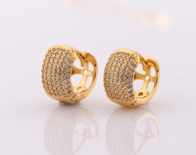 1 pair Gold Hoop Earrings,18K Gold Filled Thick Earrings,CZ Hoop Earrings,Hypoallergenic Huggie Hoop,Gift for Her
