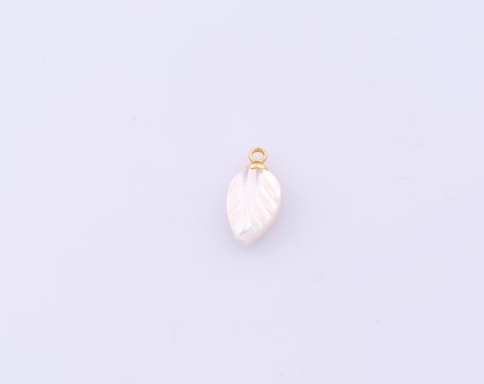 1 pcs Gold Fritillaria Pendant,18K Gold Filled Leaf Charm,Fritillaria Charms DIY Bracelet Necklace Jewelry Making Findings Supply